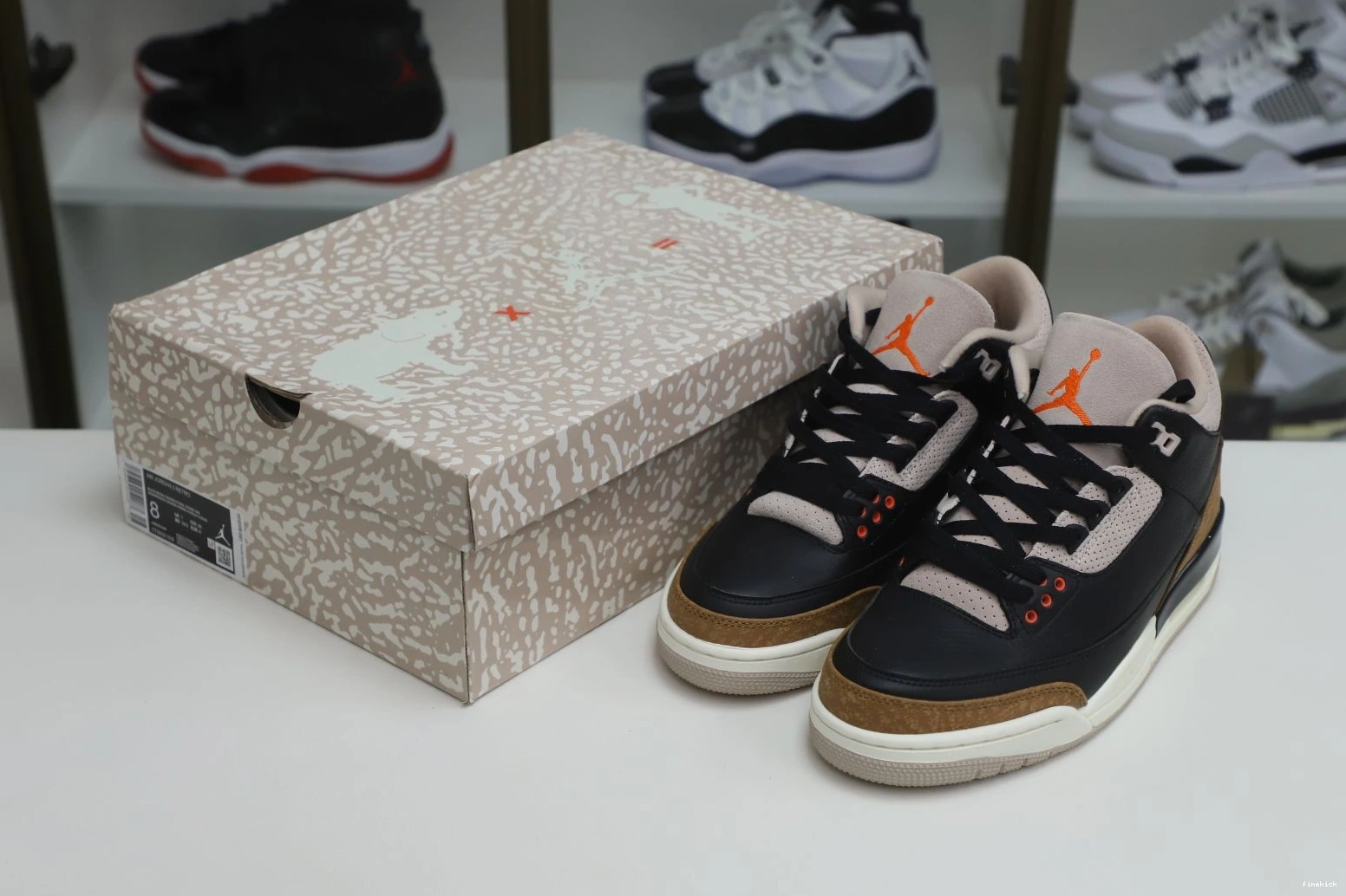 AIR CT8532 3 DESERT CEMENT JORDAN 0829